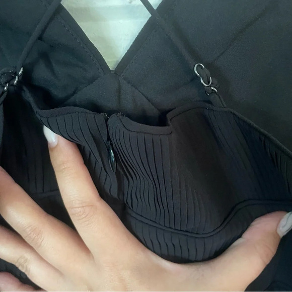 NWT Banana Republic Pleated Maxi Adjustable Straps Black Dress Size 12 - Picture 13 of 14